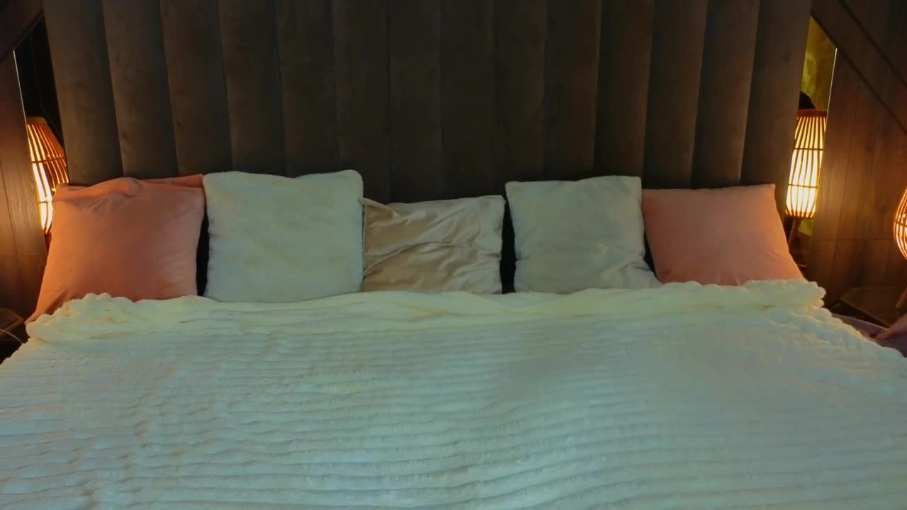 MissRossi Adult Chat October 30, 2025