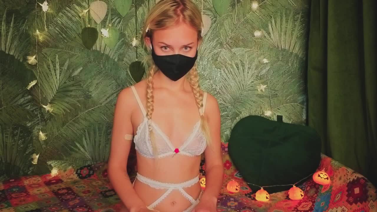 Meeeeow Adult Chat October 30, 2025