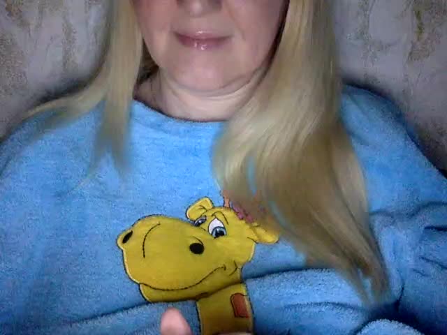 BlondyVio Adult Chat October 31, 2025