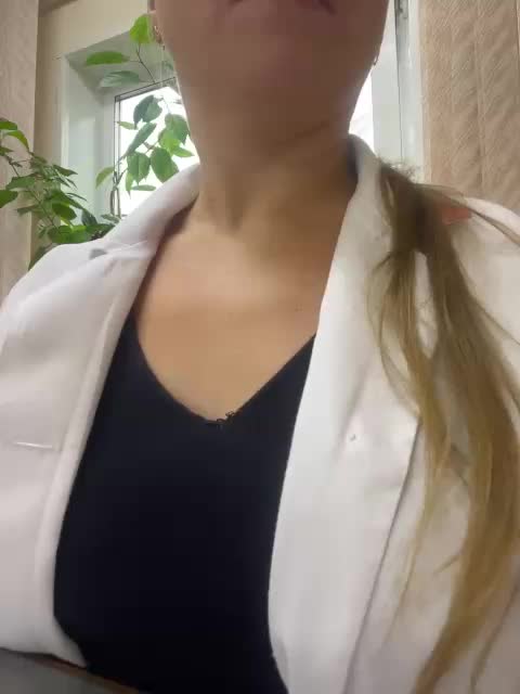 -Jolly- Adult Chat October 31, 2025