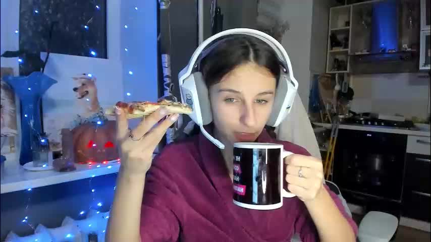 _nika_kik Adult Chat October 30, 2025