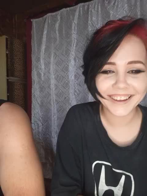 _Dia-Vik_ Adult Chat October 31, 2025