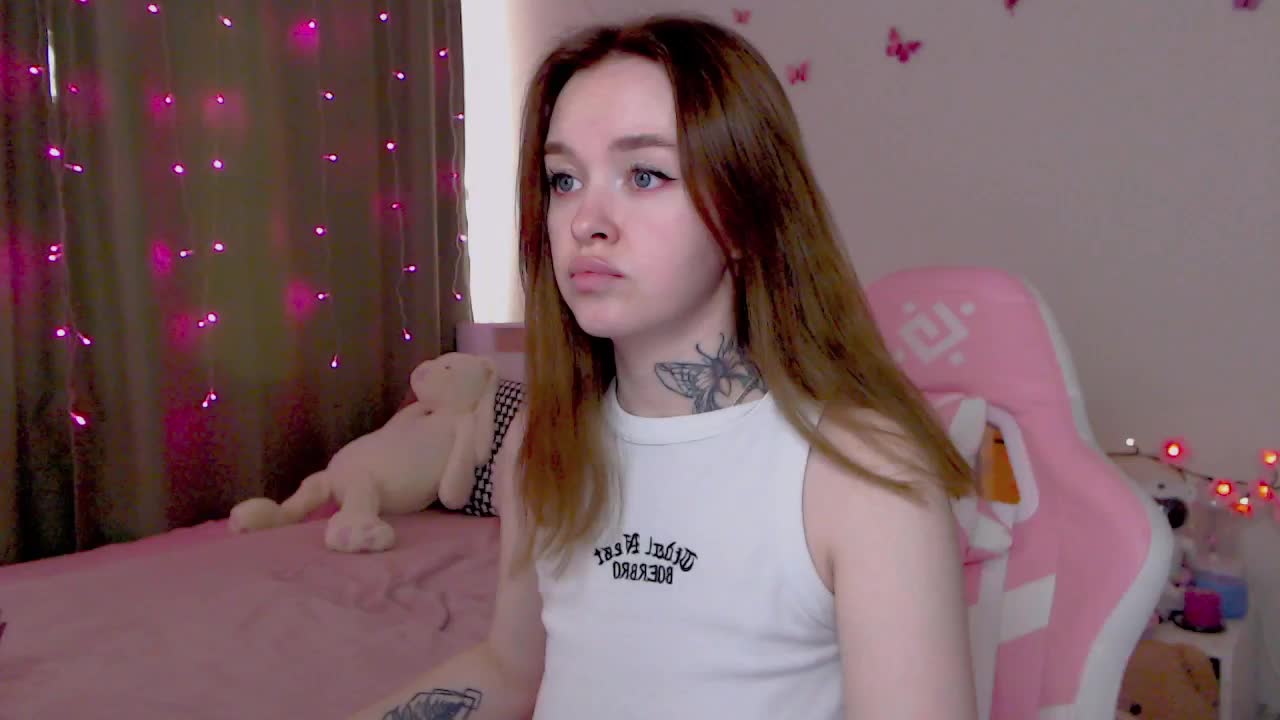 NaughtyMable Adult Chat October 31, 2025