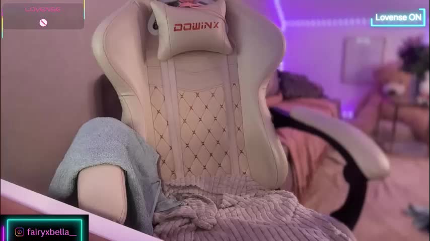 xxfairyxgiiirlxx Adult Chat October 30, 2025