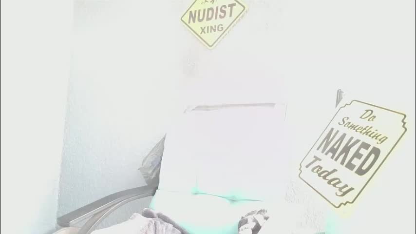 smallpenisbigtongue Adult Chat October 27, 2025