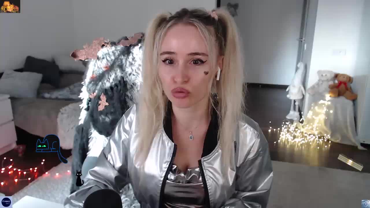 _Xyliganka777_ Adult Chat October 31, 2025