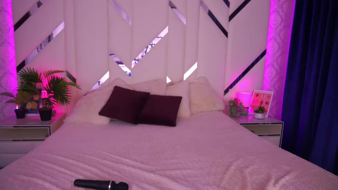 FloraGreys Adult Chat October 30, 2025