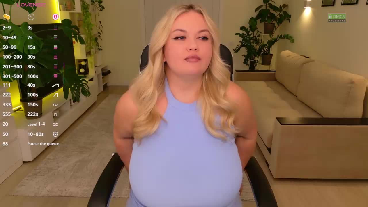 Sunshinee-S Adult Chat October 30, 2025