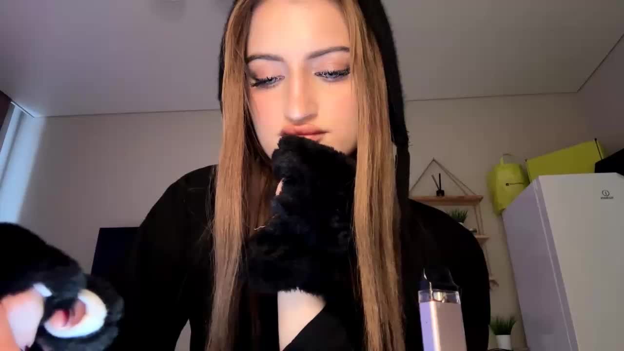 AuraLahrman Adult Chat October 29, 2025