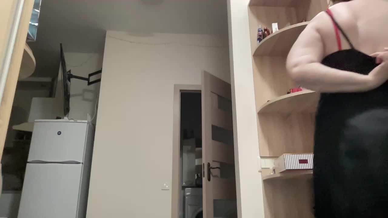 HotMilfPussy Adult Chat October 30, 2025