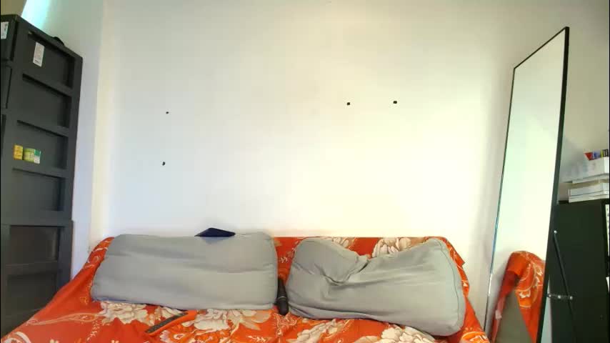 jhon_gade Adult Chat October 27, 2025