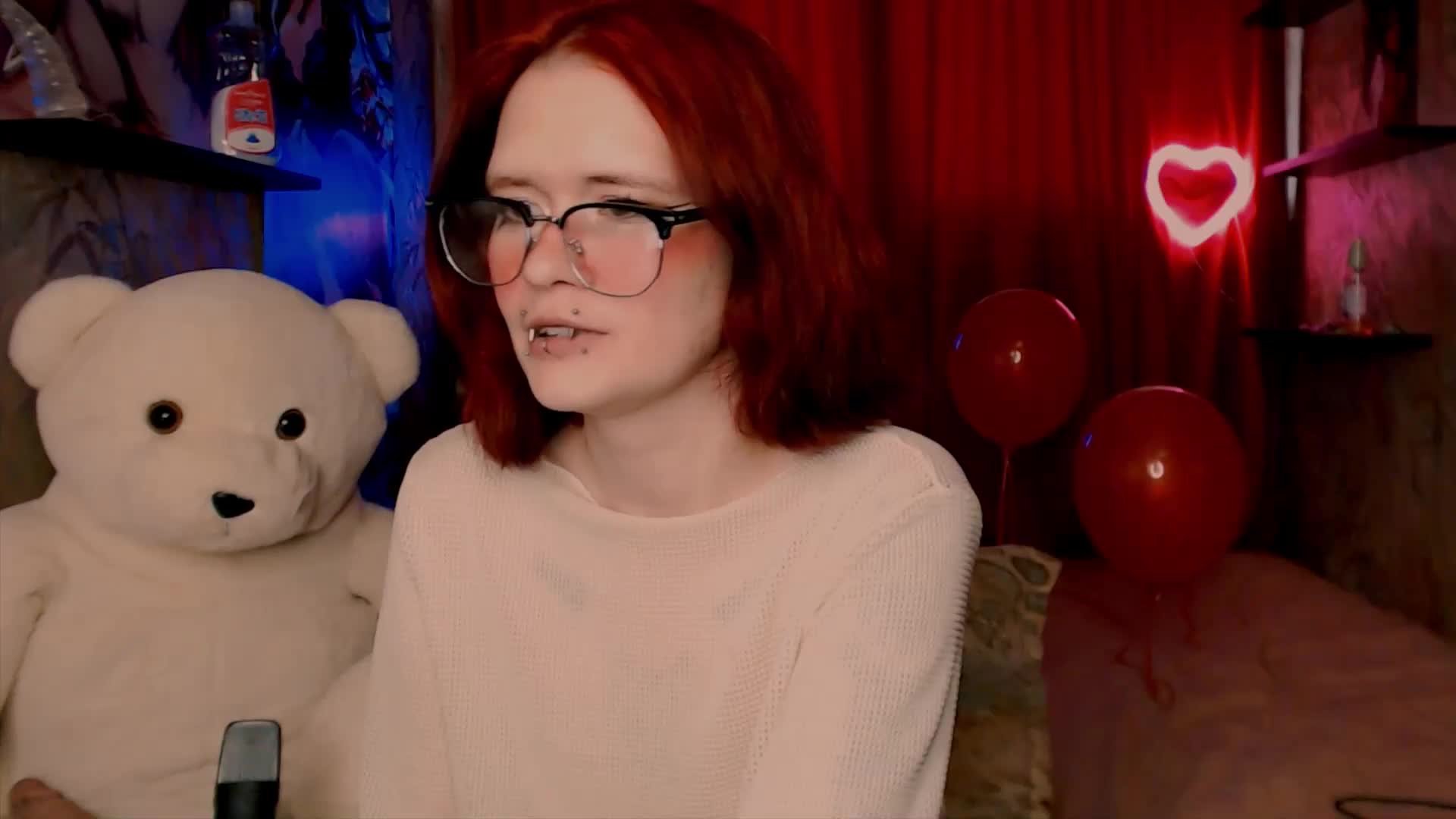 Velvet-and-Venom Adult Chat October 25, 2025