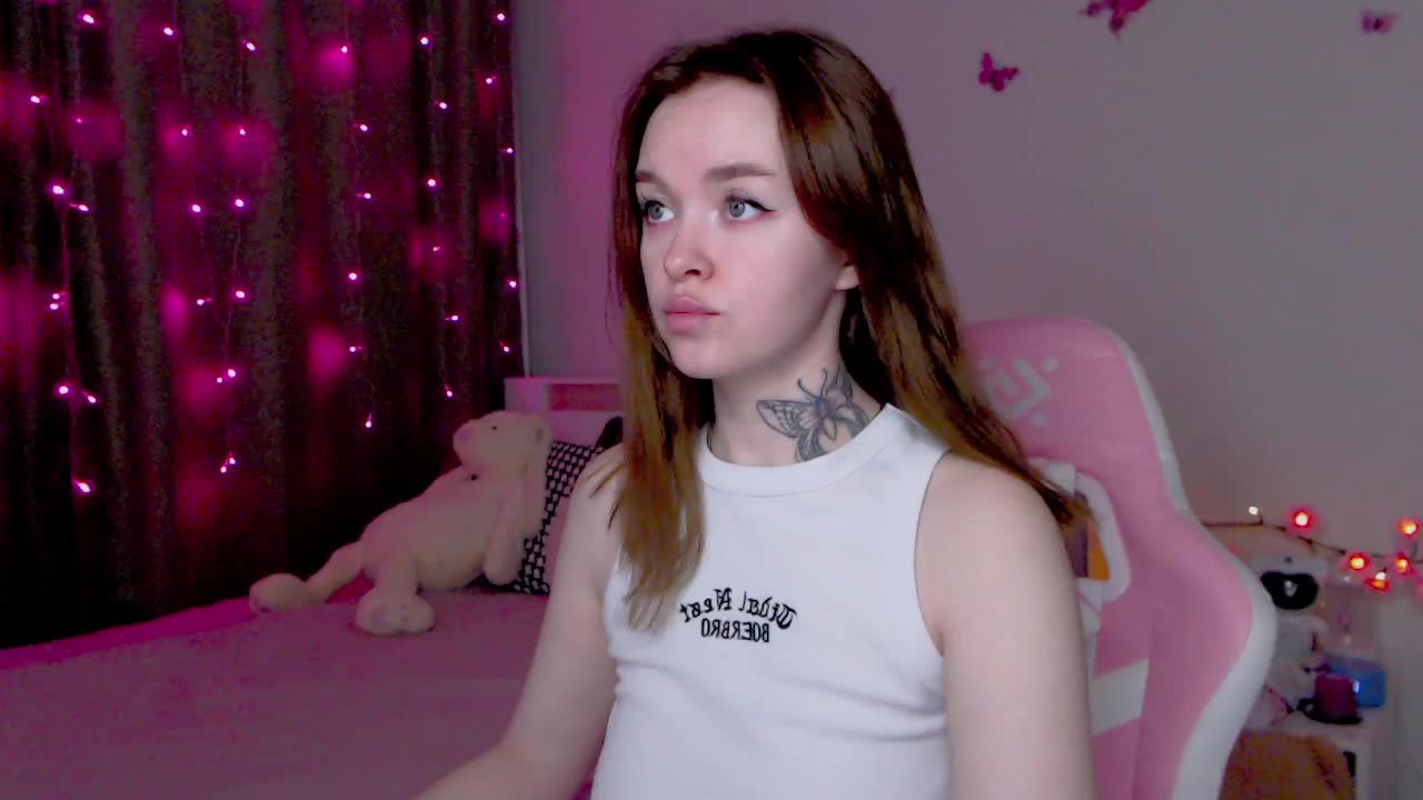 NaughtyMable Adult Chat October 31, 2025