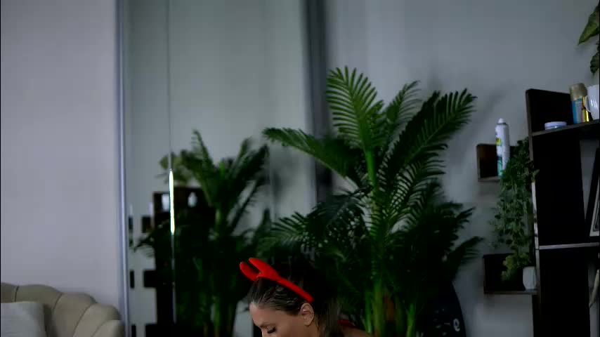 vivianestein Adult Chat October 31, 2025