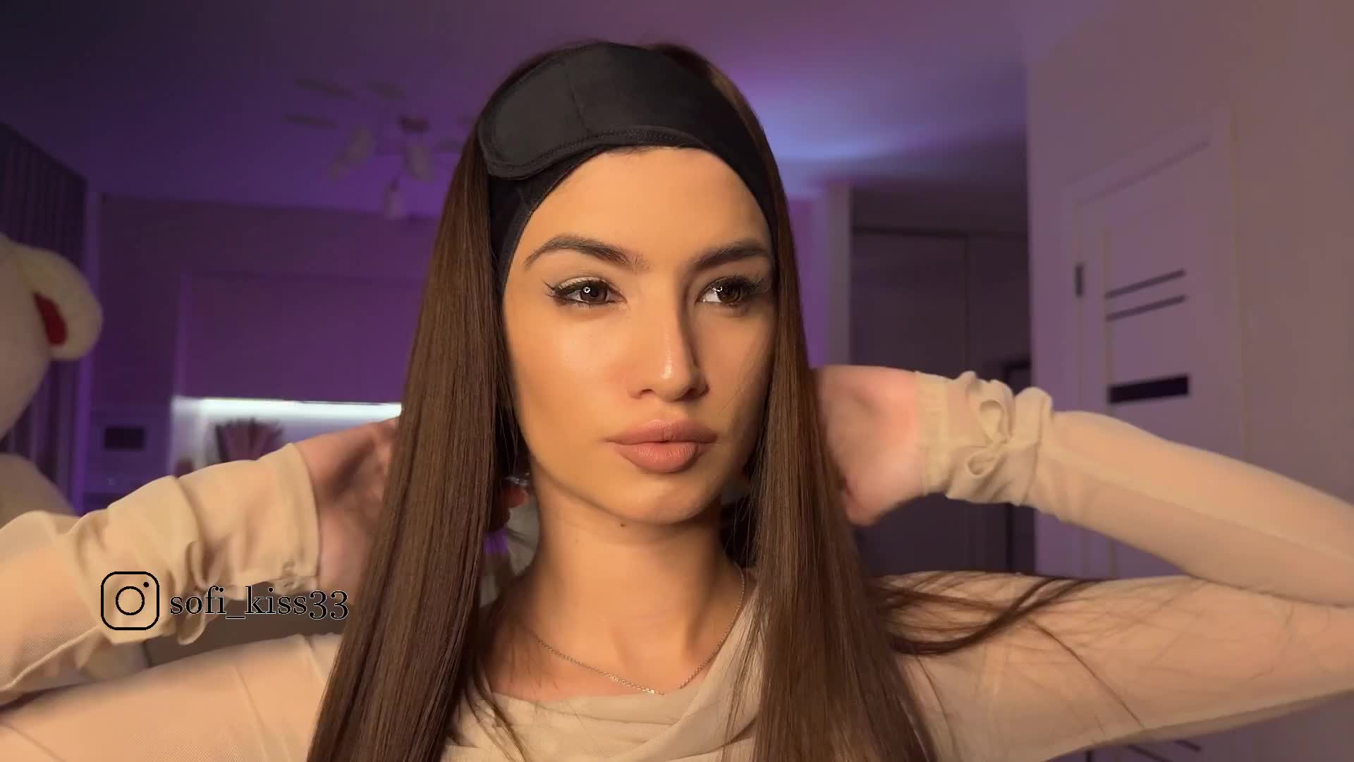 Sofi-Mi Adult Chat October 27, 2025