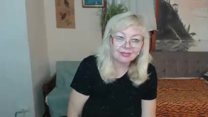 EvelynLoveShy Adult Chat October 31, 2025