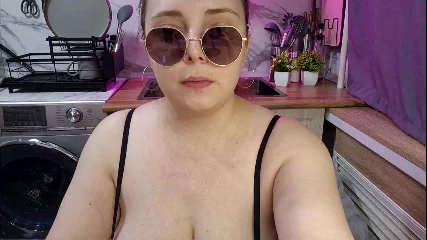 femdom_room Adult Chat October 29, 2025