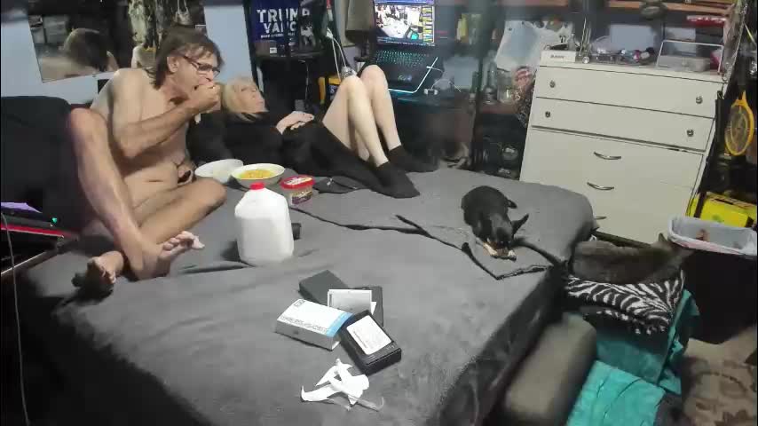 pink_black Adult Chat October 25, 2025