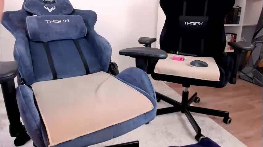 hottyblonds Adult Chat October 26, 2025