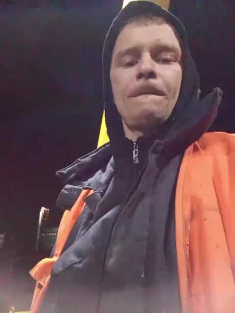 Niki233221 Adult Chat October 30, 2025