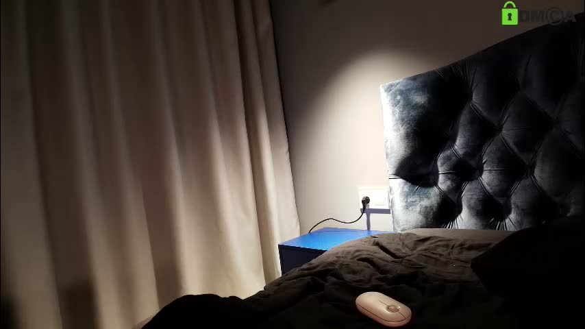 hollyextra Adult Chat October 30, 2025