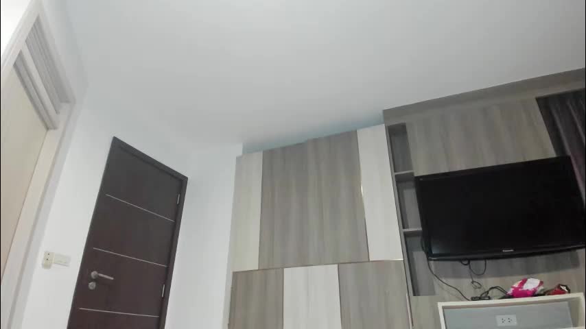 leo_wildd Adult Chat October 27, 2025