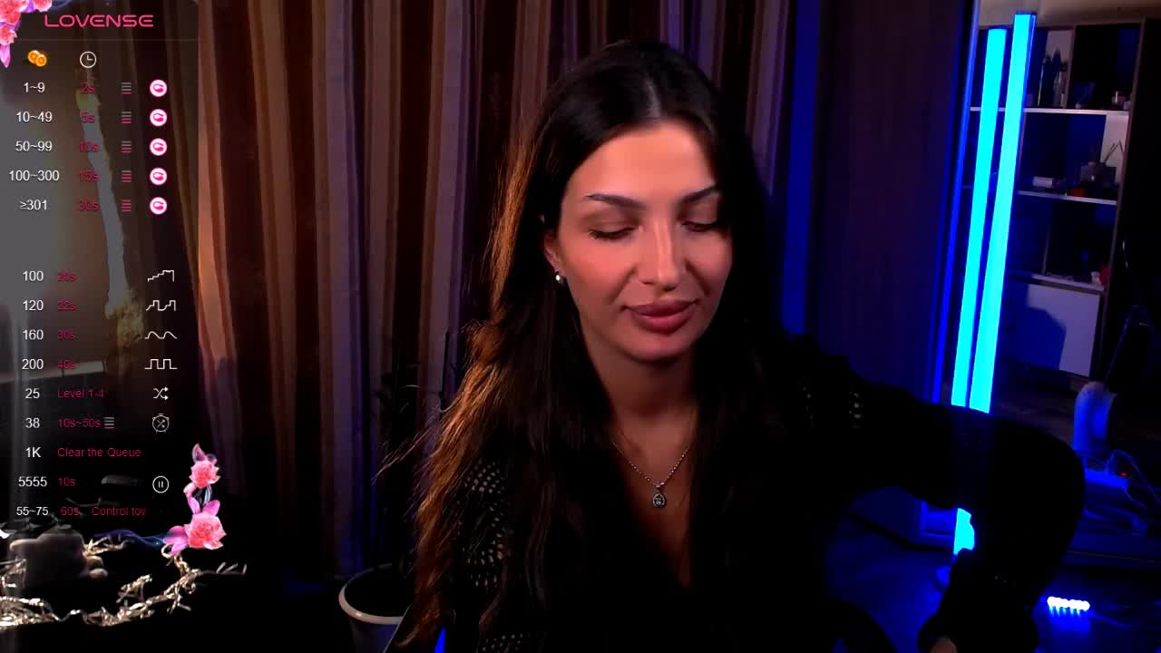 LauraBess Adult Chat October 31, 2025