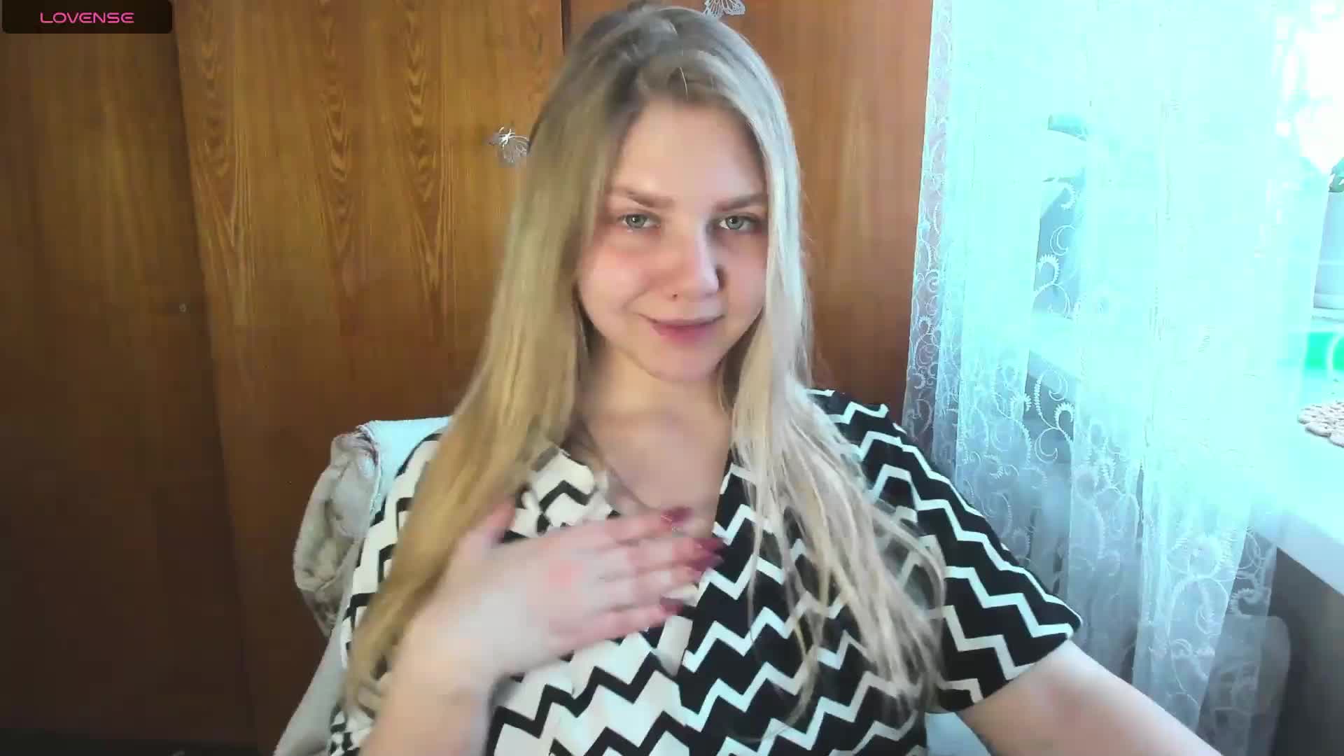 Emma-Frizea Adult Chat October 24, 2025