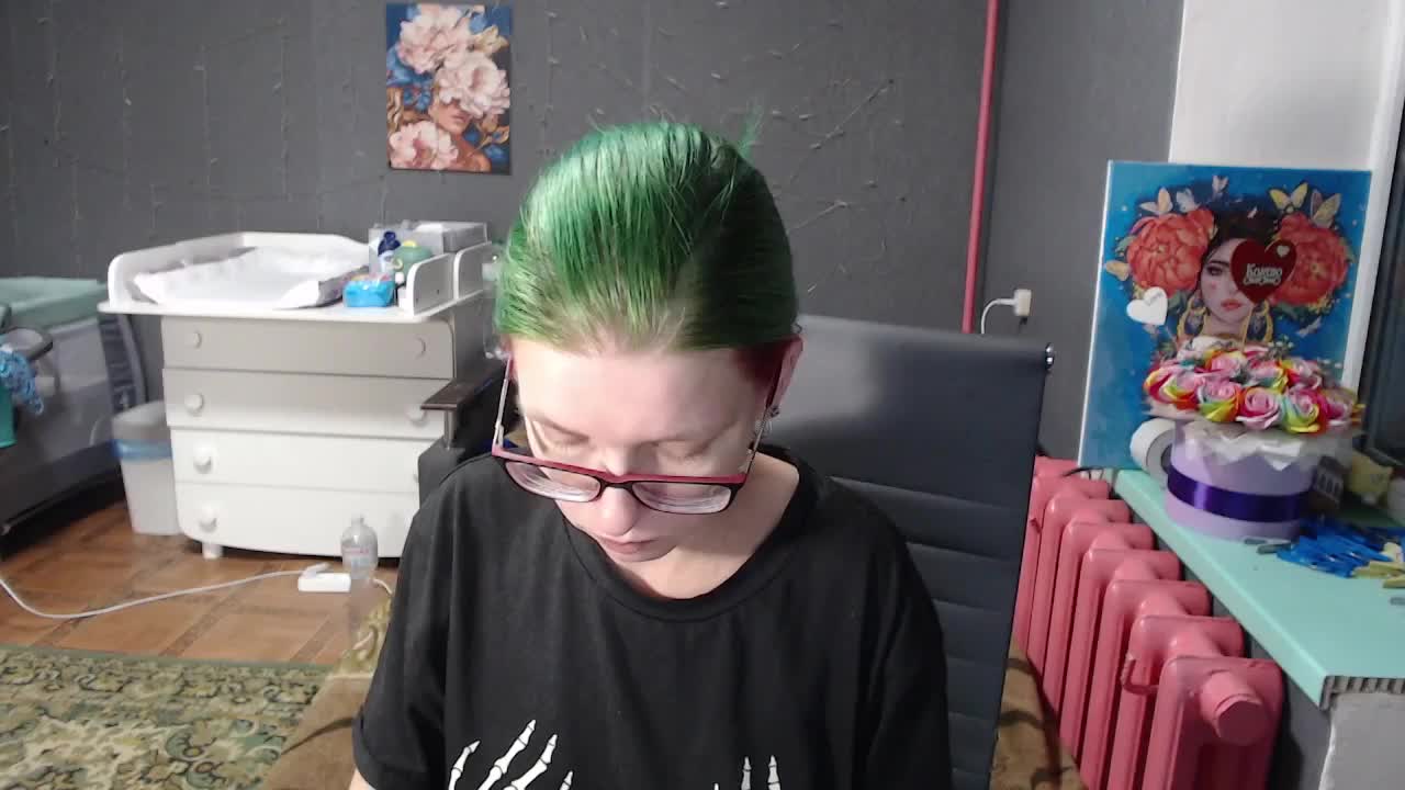 malvinella Adult Chat October 31, 2025