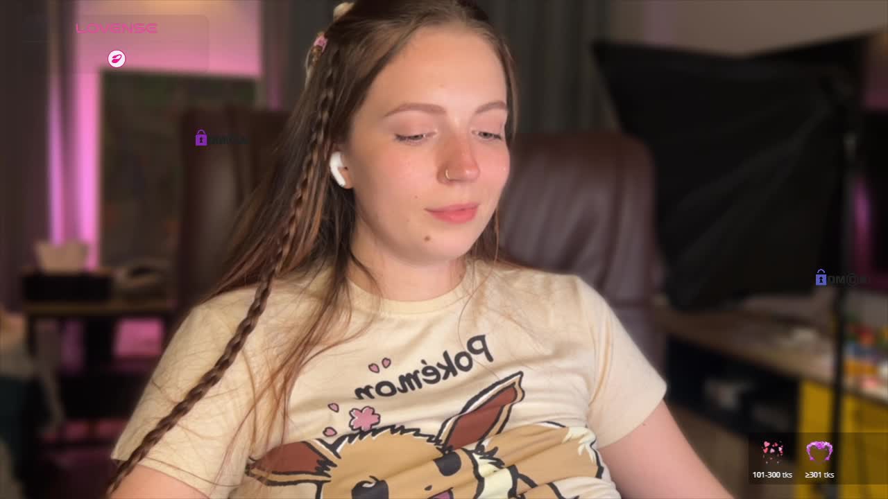 LissaSkarlet Adult Chat October 31, 2025