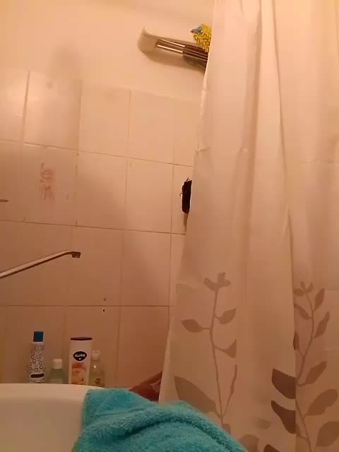 KONFETKAA-1 Adult Chat October 30, 2025