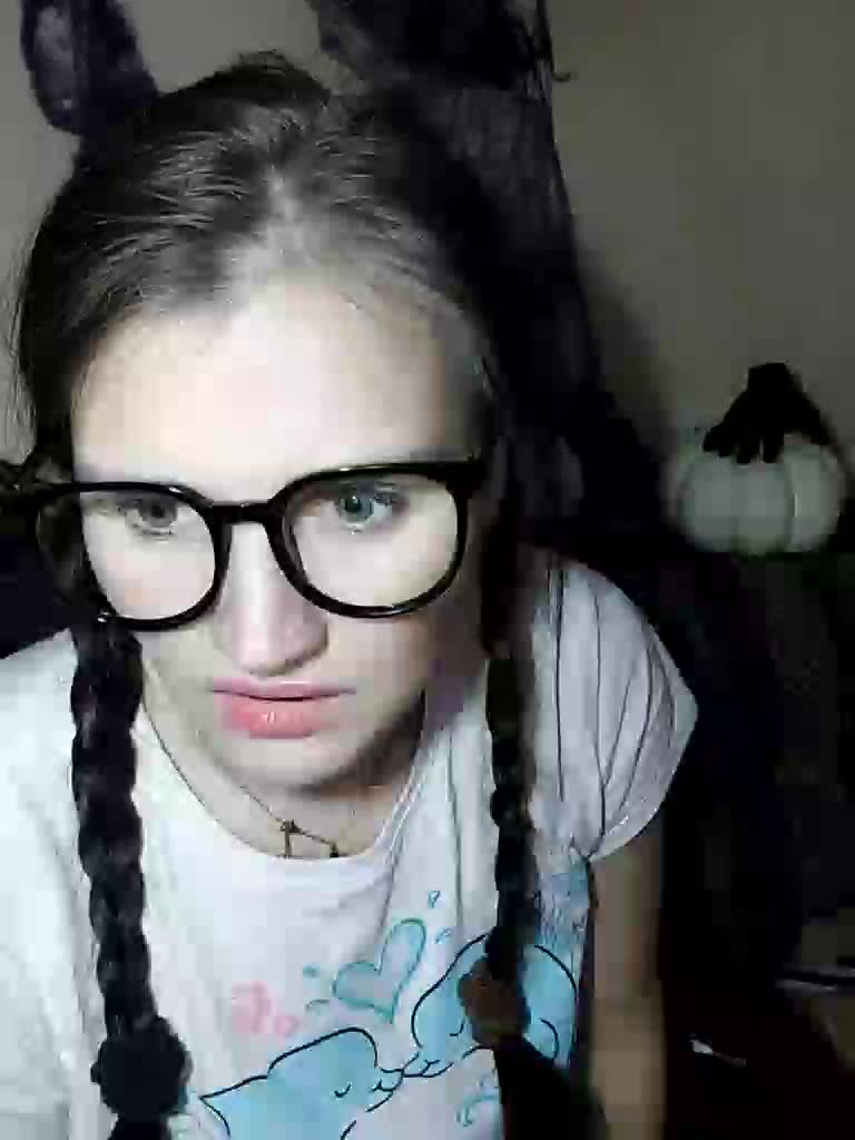 LisaLovHoney Adult Chat October 30, 2025