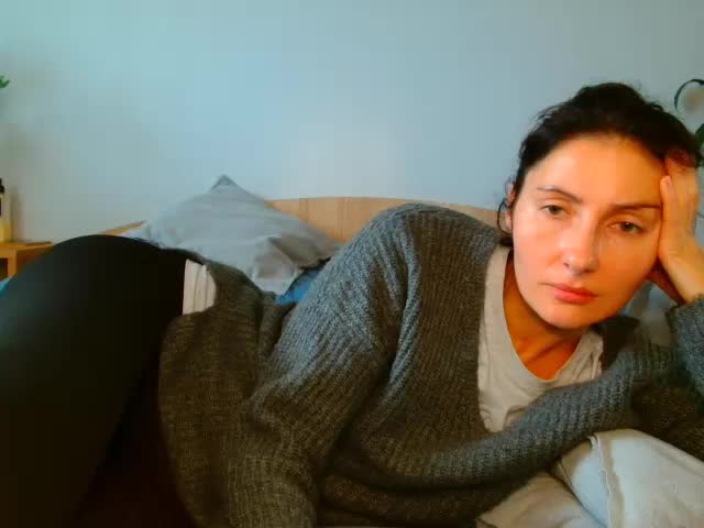 Irina9793 Adult Chat October 31, 2025