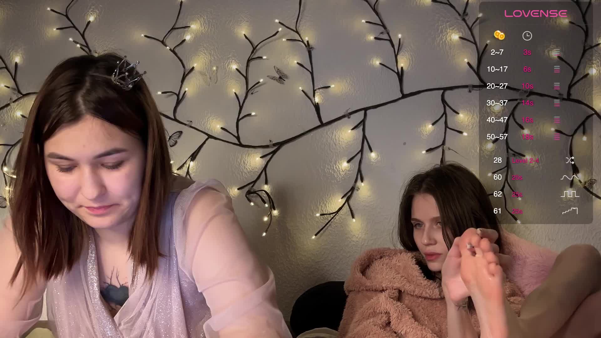 Passionate_Girls Adult Chat October 29, 2025