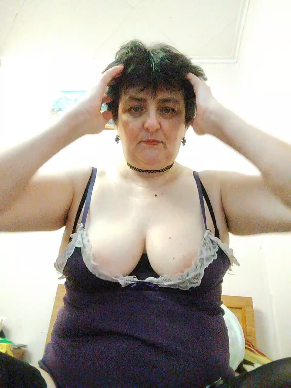 IsXLoves Adult Chat October 30, 2025