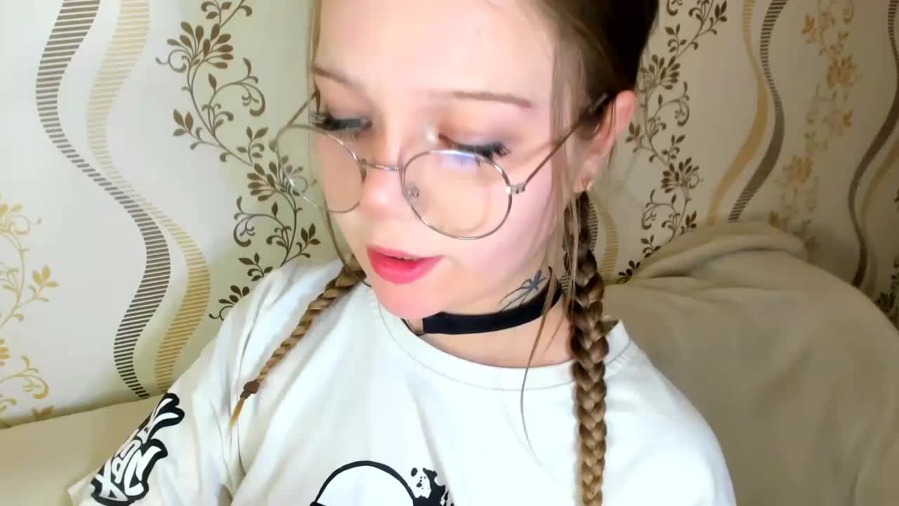 MelMooon Adult Chat October 29, 2025