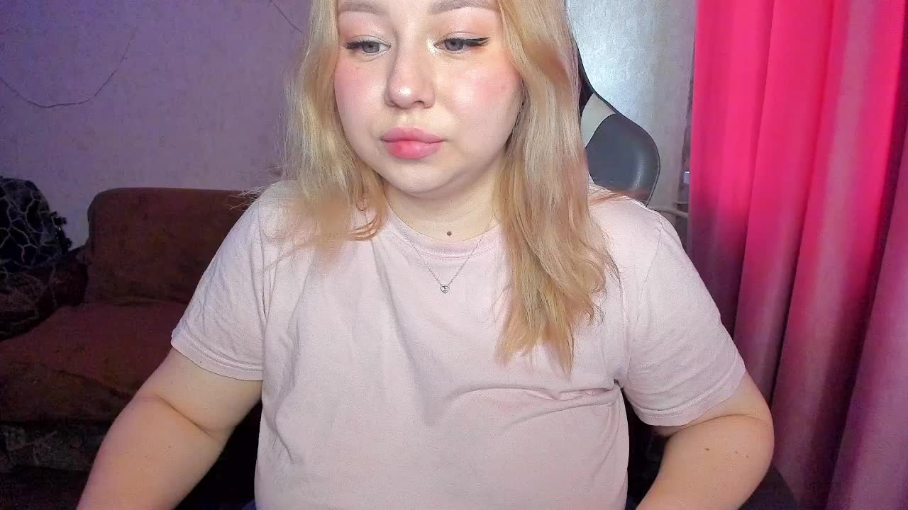 MilkaFoxy Adult Chat October 30, 2025