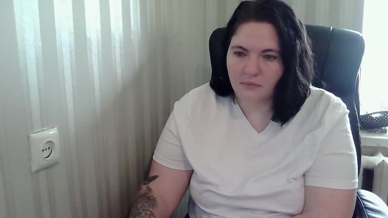 XLisaBlueX Adult Chat October 30, 2025