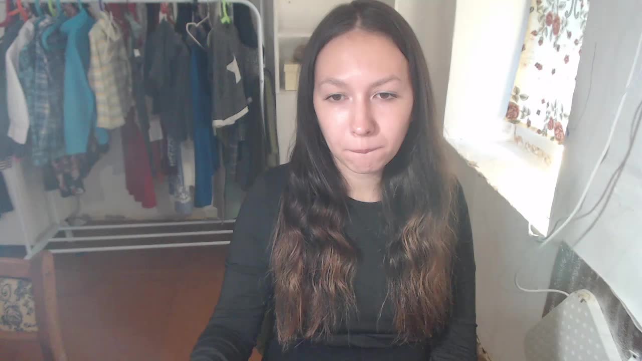 Mariax1 Adult Chat October 28, 2025