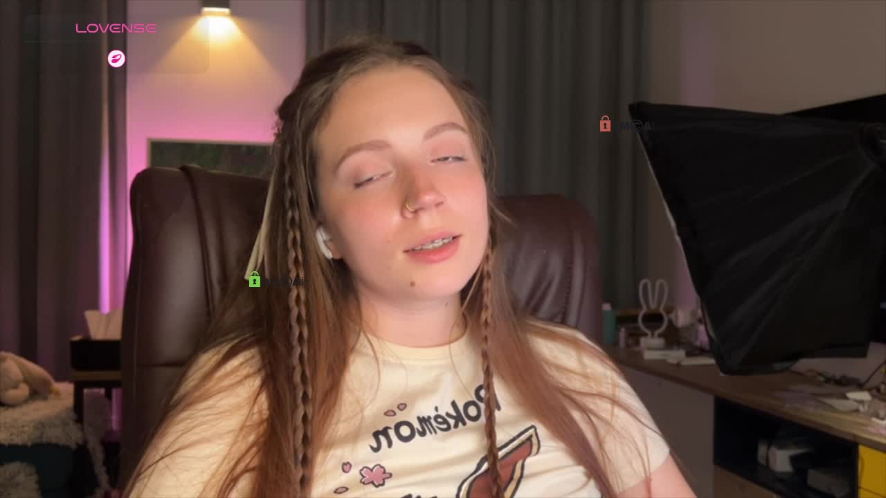 LissaSkarlet Adult Chat October 31, 2025