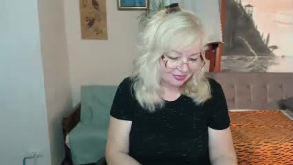 EvelynLoveShy Adult Chat October 30, 2025