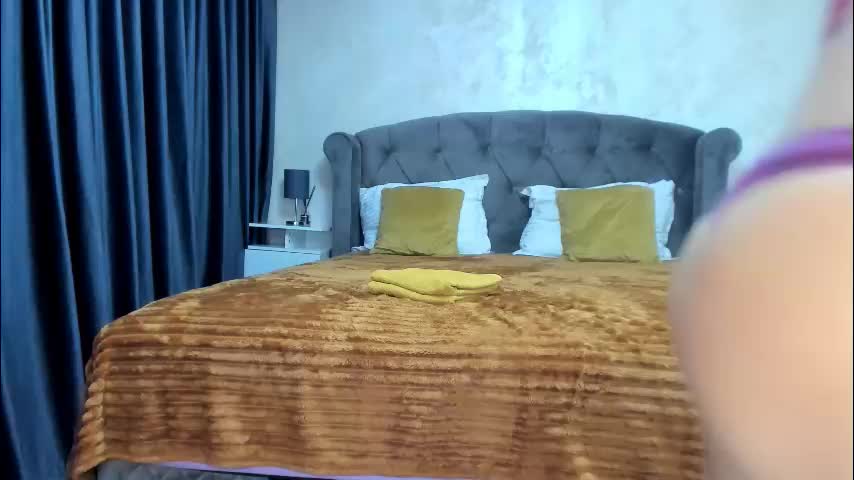 nicepussyfuckk18 Adult Chat October 29, 2025