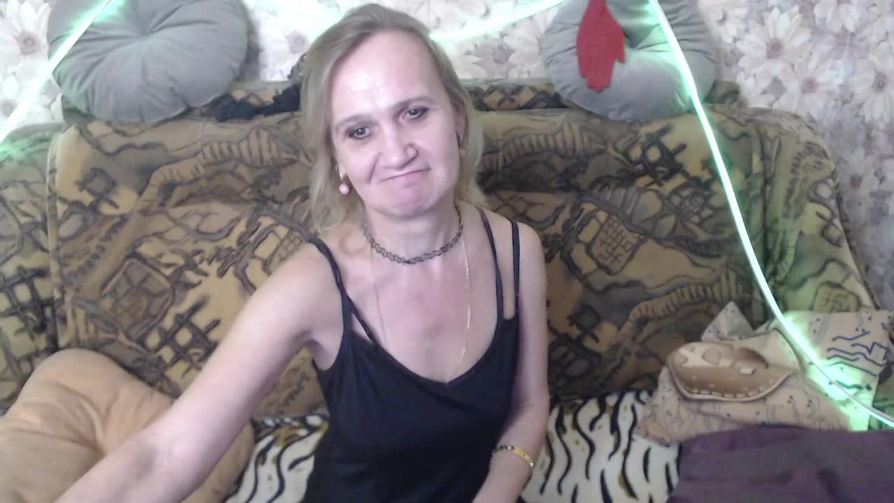 miss-bekker23 Adult Chat October 30, 2025