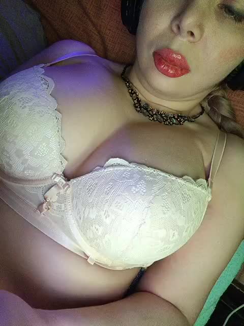 DakotaRose Adult Chat October 31, 2025