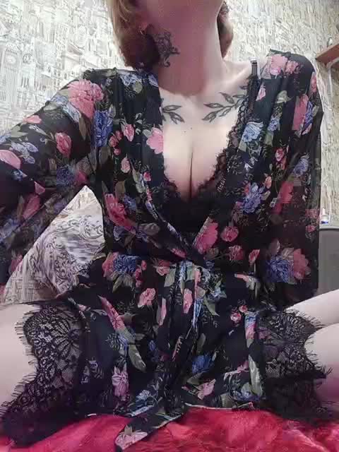 --Mari-- Adult Chat October 31, 2025