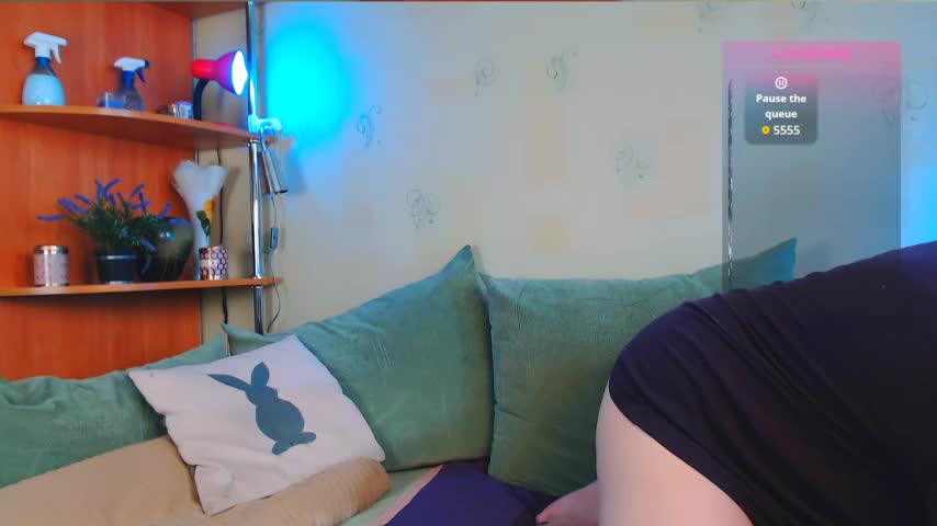 Caroline1995 Adult Chat October 26, 2025