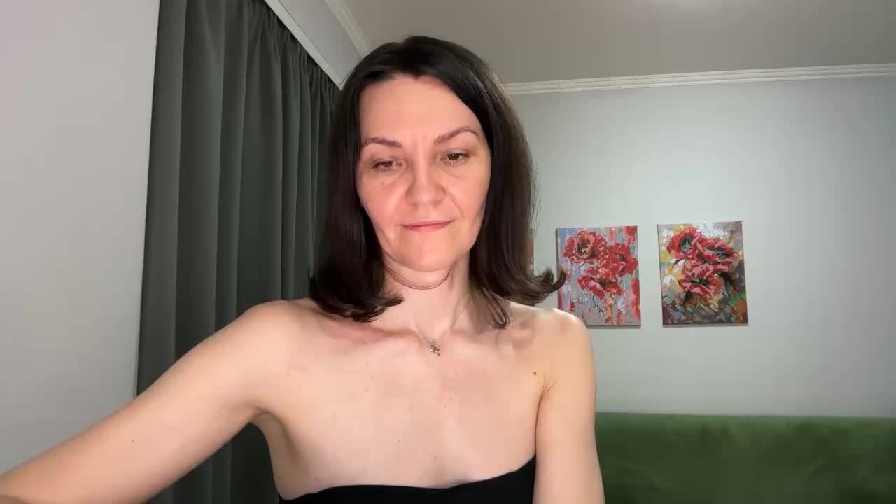 _lastochka_ Adult Chat October 31, 2025