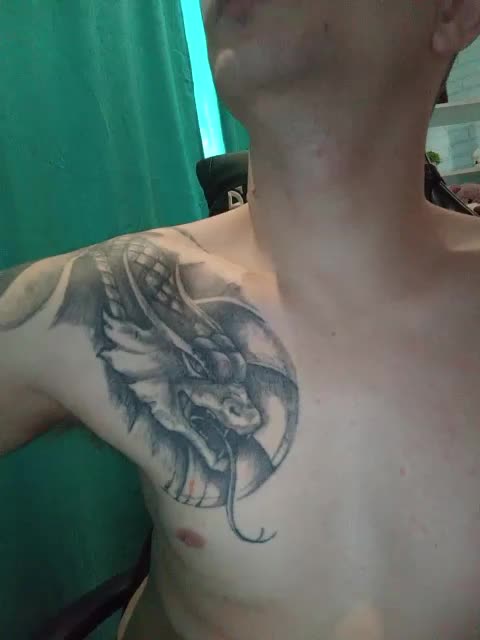 Niki233221 Adult Chat October 31, 2025