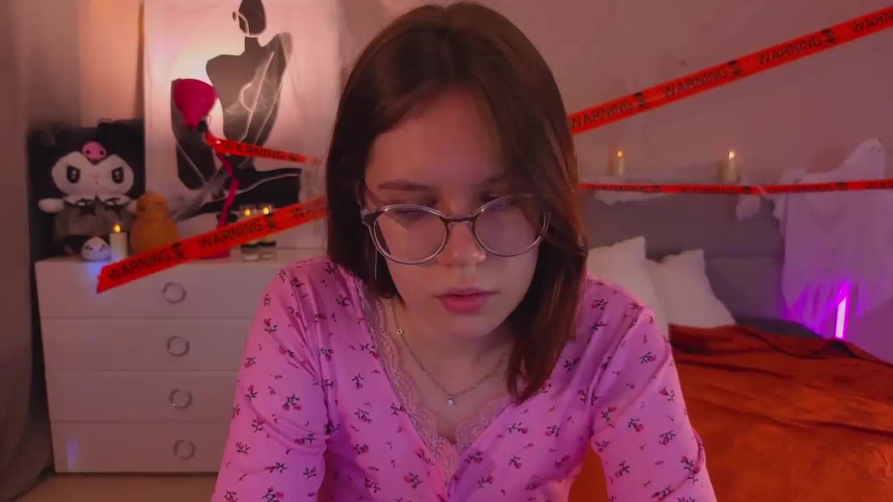 MiaLuw Adult Chat October 30, 2025