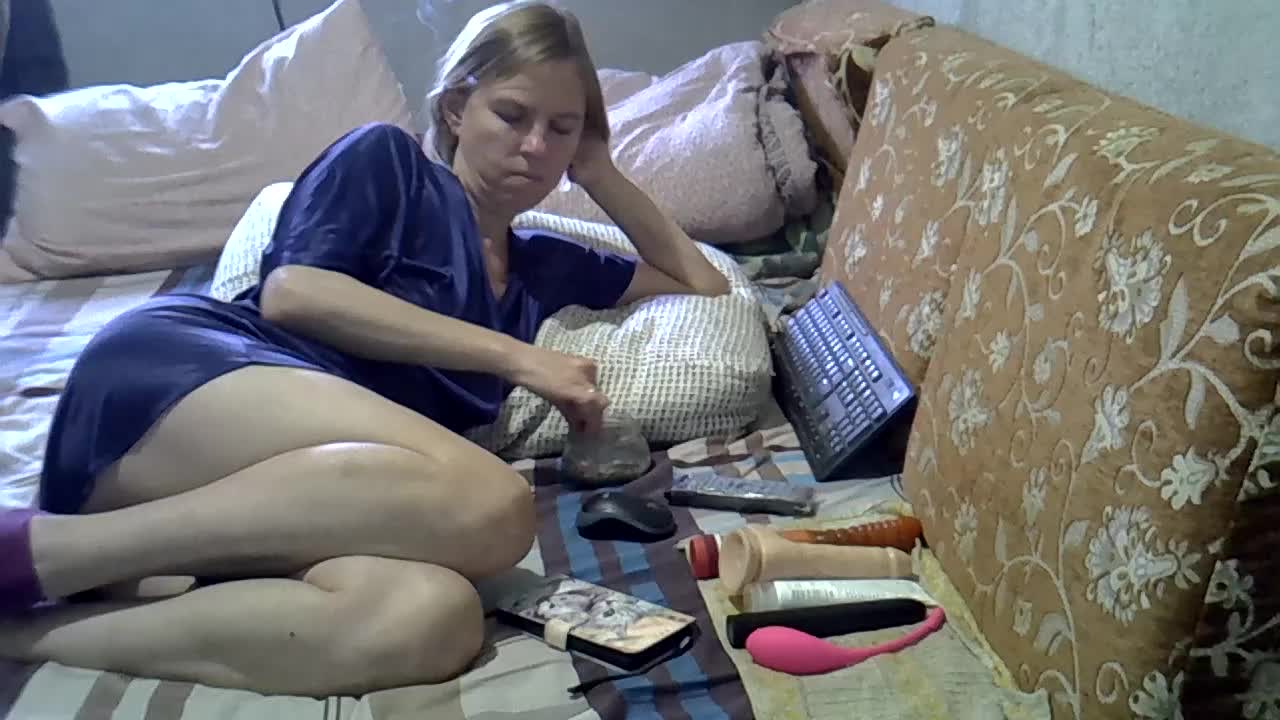 ptichka38 Adult Chat October 24, 2025